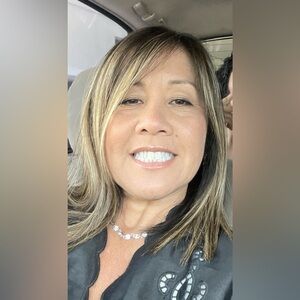 Meet your Posher, Maya